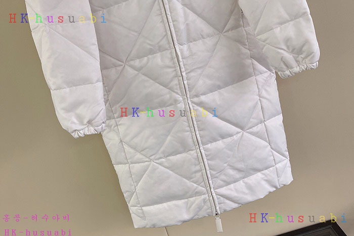 NEW 프라다 패딩 신상 P 2252534
