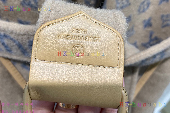 NEW 루이비통 코트 신상 LV 528871