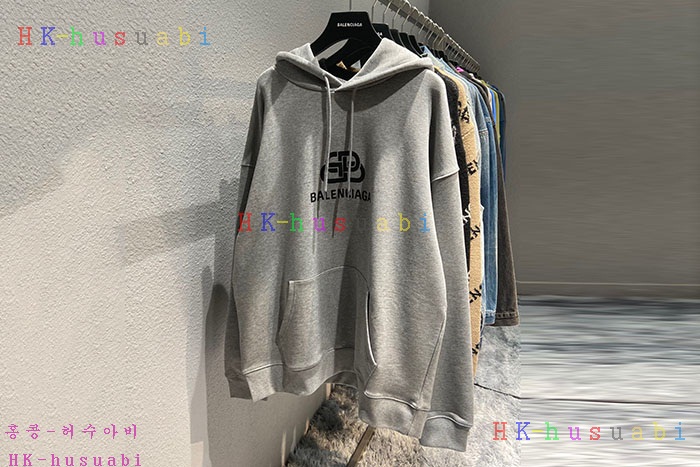 NEW 발렌시아가 후드티 신상 B 757247