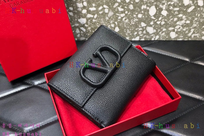 NEW 발렌티노 가라바니 로고  반지갑 V 3558210-3