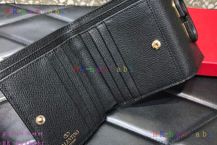 NEW 발렌티노 가라바니 로고  반지갑 V 3558210-3