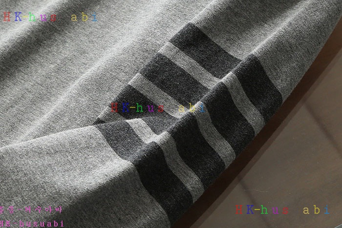 NEW 톰브라운 긴팔티 신상 TB625344