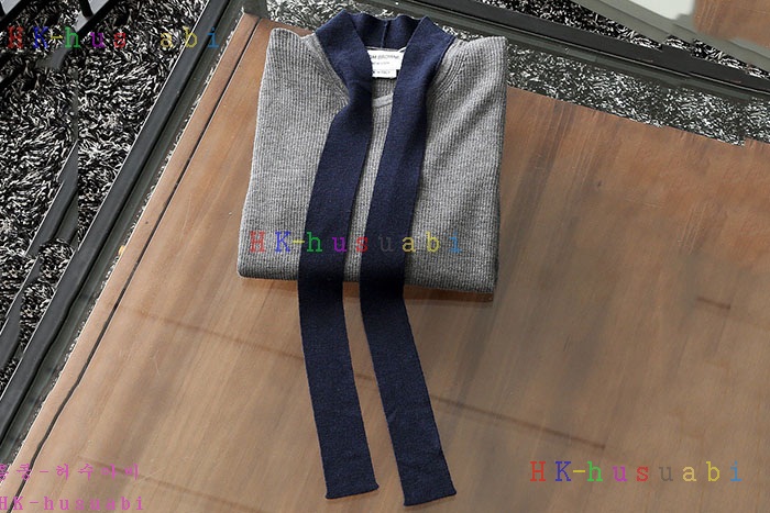 NEW 톰브라운 니트 신상 TB625331