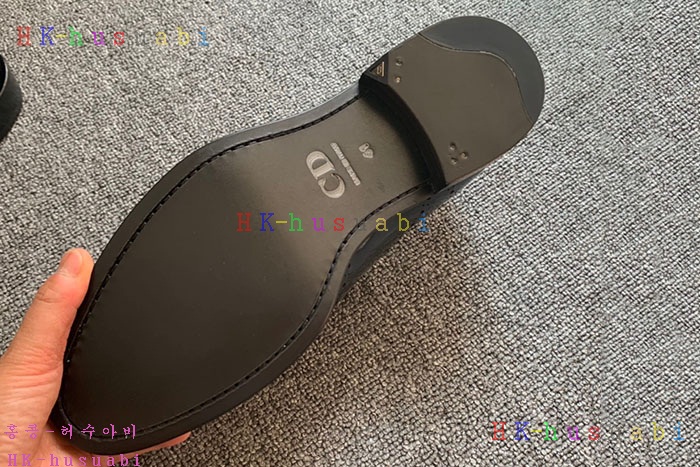 NEW 디올 신발 신상 DR 887572