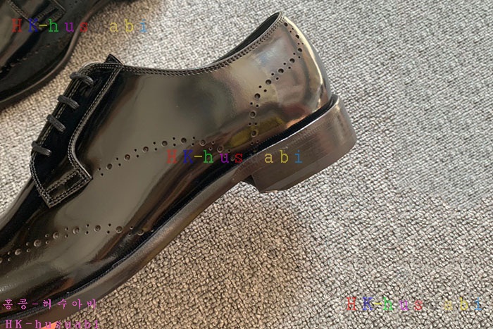 NEW 디올 신발 신상 DR 887572