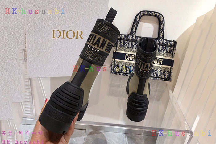 NEW 디올 부츠 신상 DR 887575