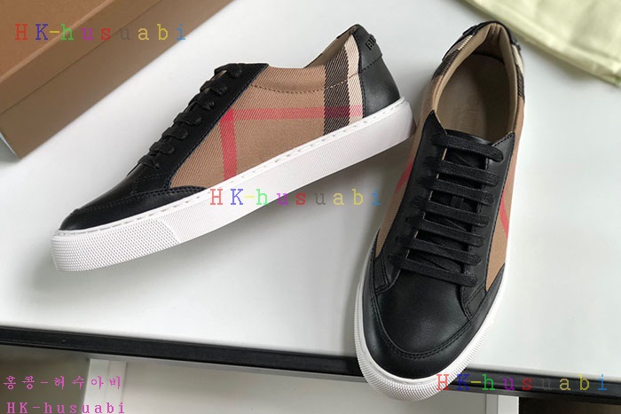 NEW 버버리 신발 신상 B 885823