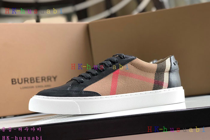 NEW 버버리 신발 신상 B 885823