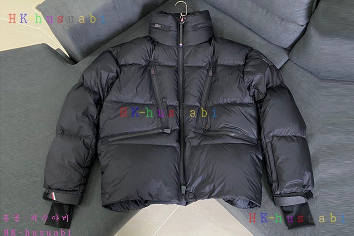 NEW 몽클레어 패딩 신상 M 8857275
