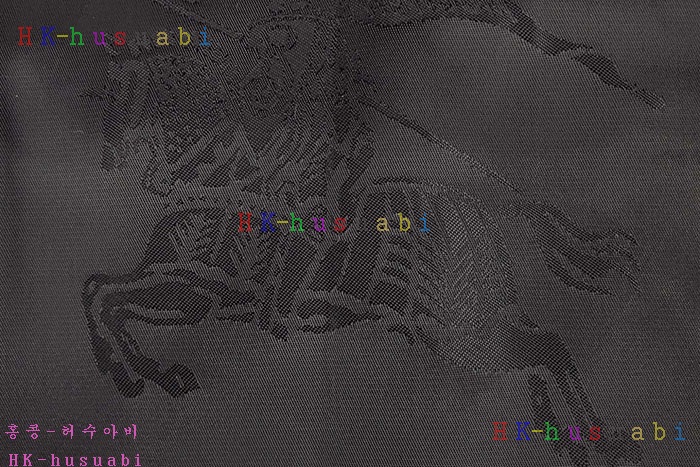 NEW 버버리 상의 신상 BB  1245526