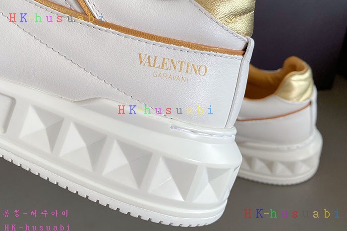 NEW 발렌티노 스니커즈 신상 V747740