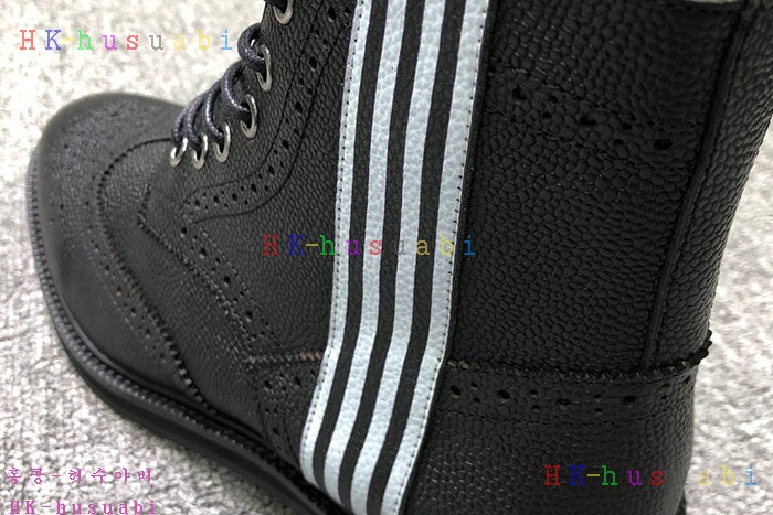 NEW 톰브라운 신발 신상 TB 852223