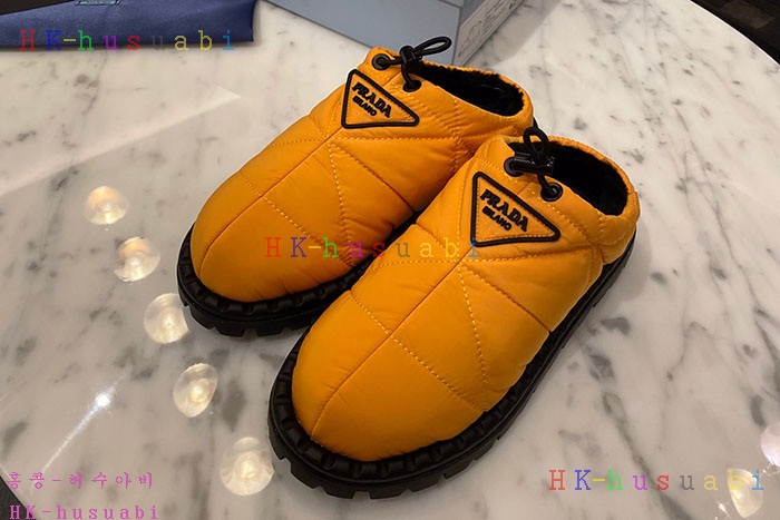 NEW 프라다 스니커즈 신상 P 8857555