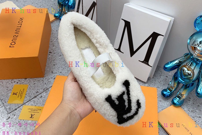 NEW 루이비통 신발 신상 LV 4478268