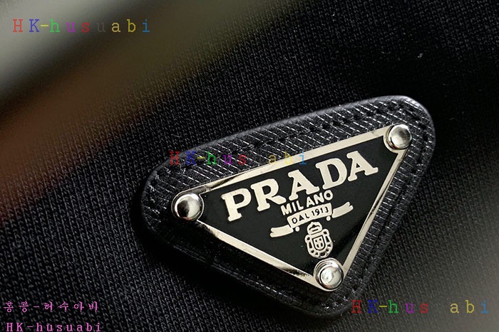 NEW 프라다 후드티 신상 P 4478854
