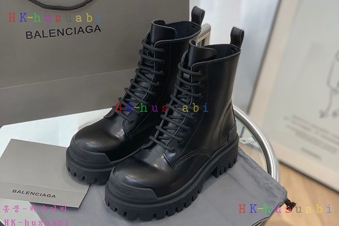 NEW 발렌시아가 부츠 신상 B 558801