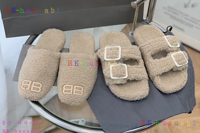 NEW 발렌시아가 신발 신상 B 558253