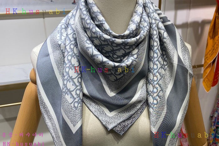 NEW 디올 스카프 신상 DR 5524222