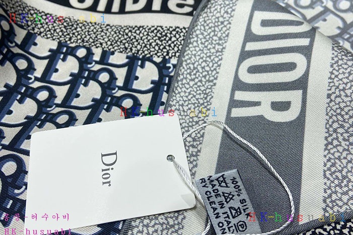 NEW 디올 스카프 신상 DR 5524222