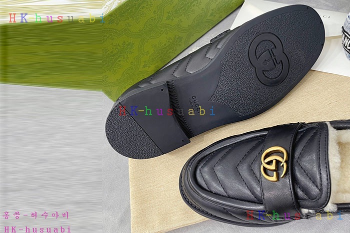 NEW 구찌 로퍼 신상 GU 114570