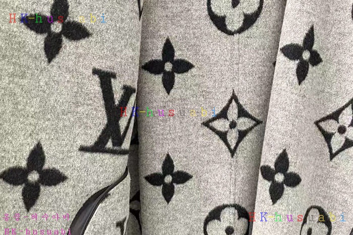 NEW 루이비통 코트 신상 LV 4425137