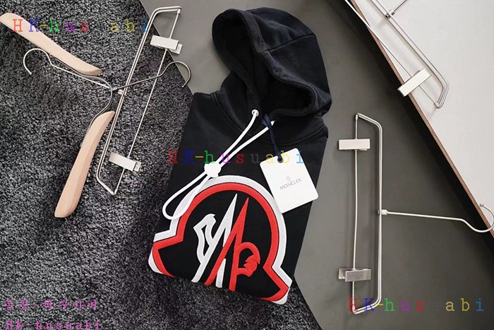 NEW 몽클레어 패딩 신상 M 5277212