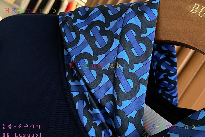 NEW 버버리 후드티 신상 BB 441425