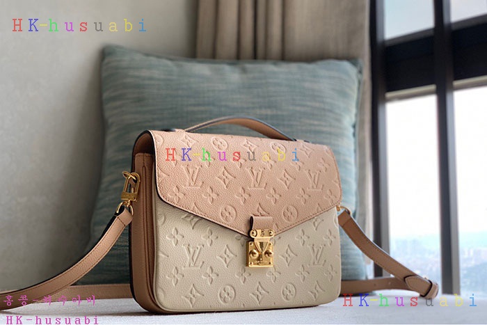 ★미러급★ 2019SS 루이비통 포쉐트 메티스 LV M44300