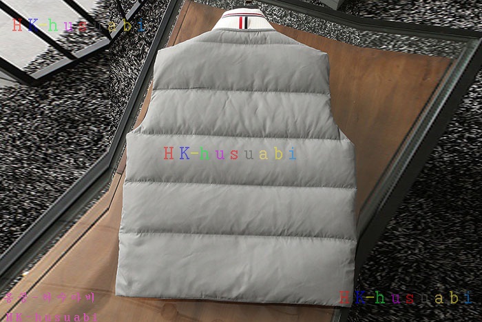 NEW 톰브라운 패딩조끼 신상 TB 225003