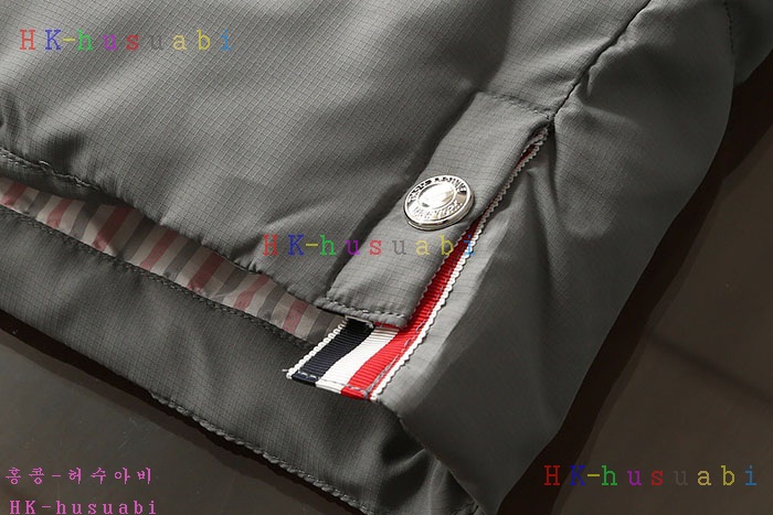 NEW 톰브라운 패딩조끼 신상 TB 225003