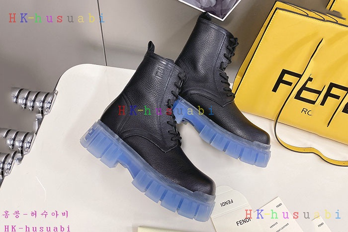 NEW 펜디 부츠 신상 FD 1124003