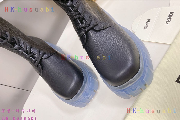 NEW 펜디 부츠 신상 FD 1124003