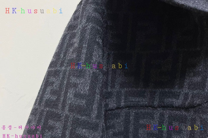 NEW 펜디 코트 신상 FD 3362504