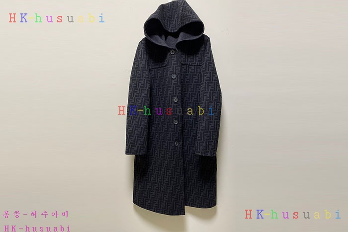 NEW 펜디 코트 신상 FD 3362504