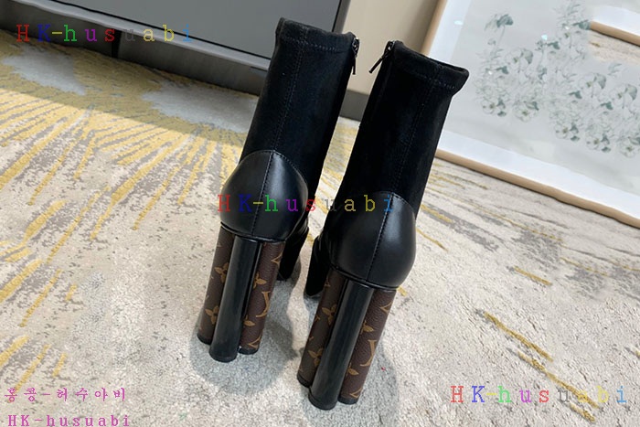 NEW 루이비통 부츠 신상 LV 288211