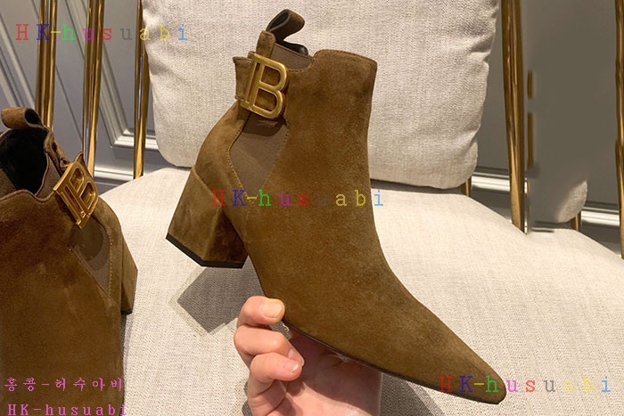 NEW 발망  부츠 신상 B 557256