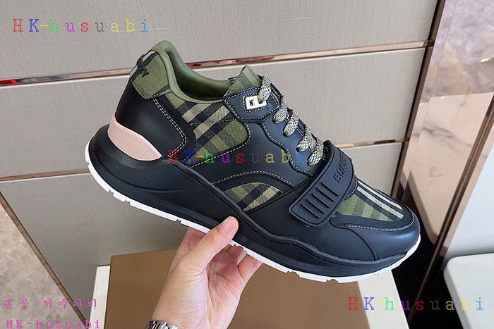 NEW 버버리 신발 신상 B 5525888