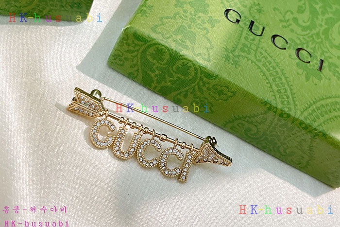NEW 구찌 브로치 신상  G 335253