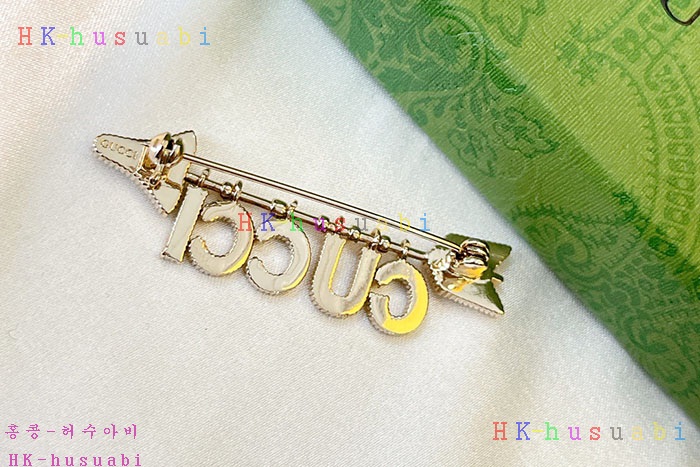 NEW 구찌 브로치 신상  G 335253