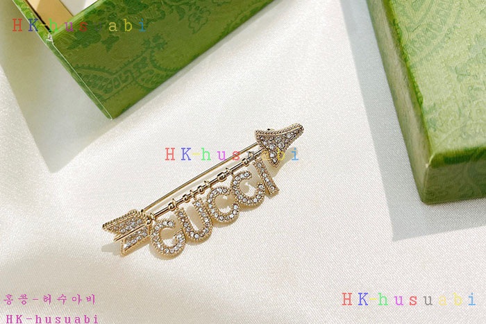 NEW 구찌 브로치 신상  G 335253