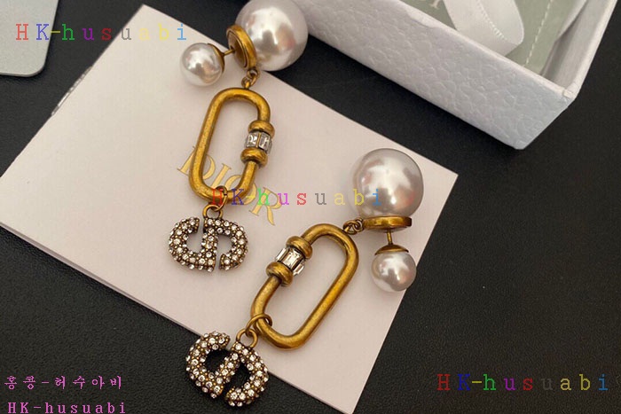 NEW 디올 귀걸이 신상 DR 572203