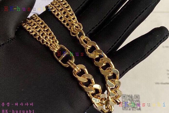 NEW 디올 목걸이 신상 DR 572202