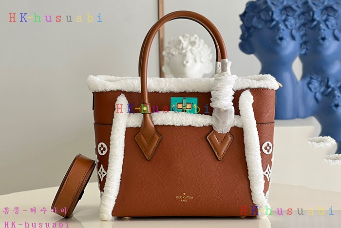 ★미러급★루이비통 온 마이 사이드 PM M58918 (사이즈선택)