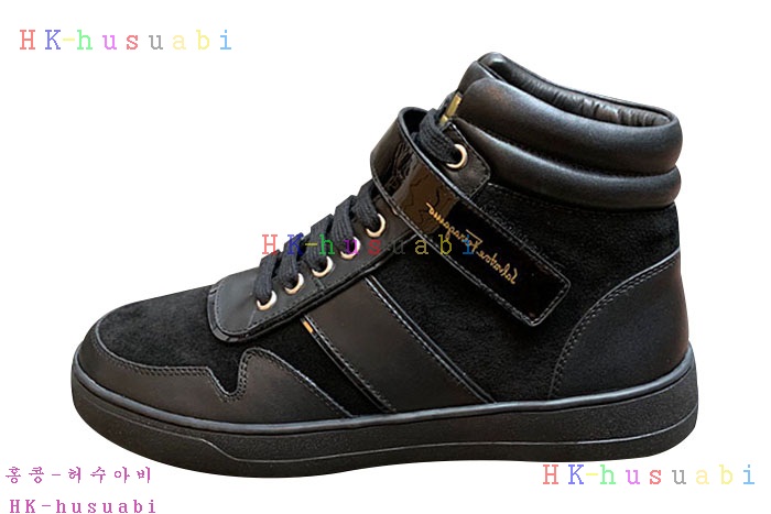 NEW 페라가모 스니커즈 신상 F 725546