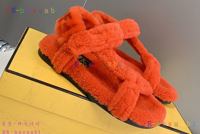 NEW 펜디 신발 신상 FD 328561