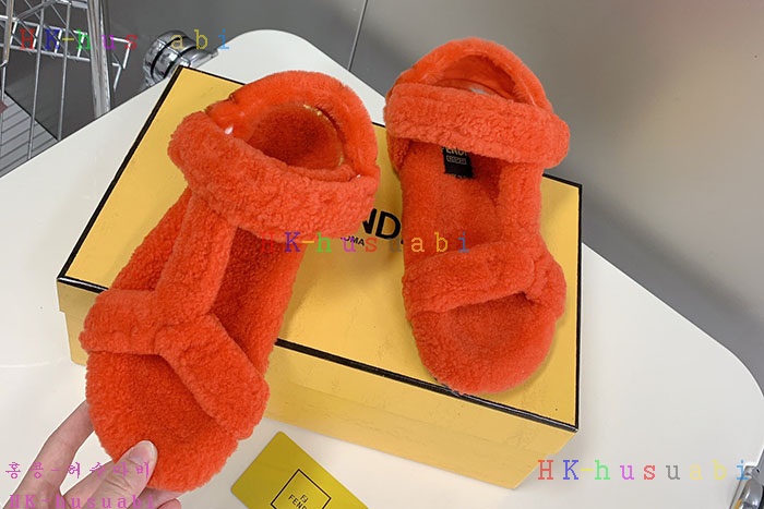 NEW 펜디 신발 신상 FD 328561