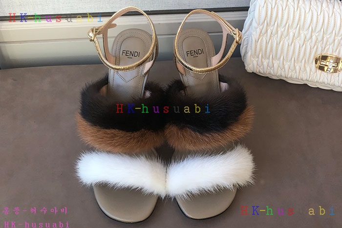 NEW 펜디 신발 신상 FD 328564