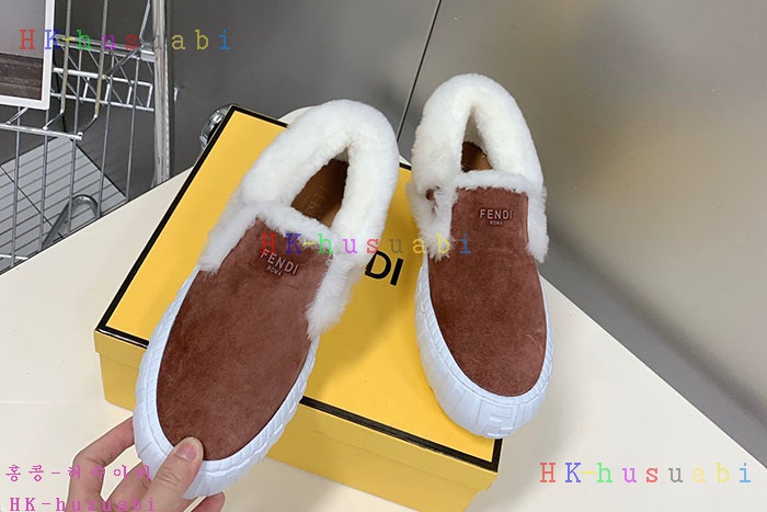 NEW 펜디 신발 신상 FD 328555