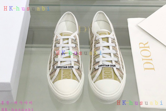 NEW  디올 스니커즈 신상 DR 566923
