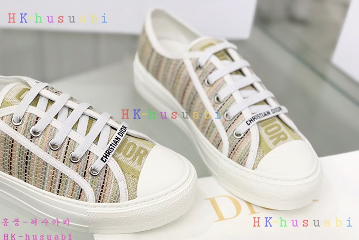 NEW  디올 스니커즈 신상 DR 566923